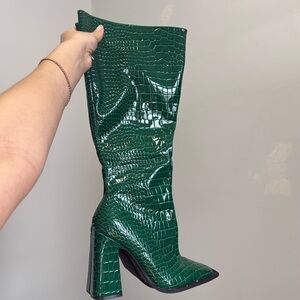 Pretty Little Thing Green Crocodile Boots